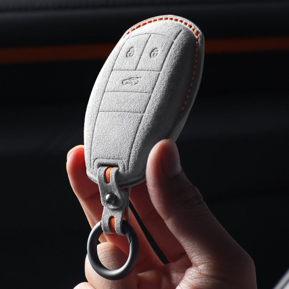 غطاء مفتاح Bentley — الكانتارا® الرسمي | Bentayga, Mulsanne & More (3 أزرار)