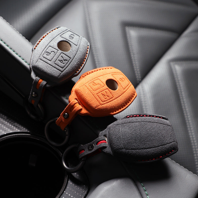 Etui Mercedes — Oficjalna Alcántara® | G-Class, GL, GLE Coupé & More