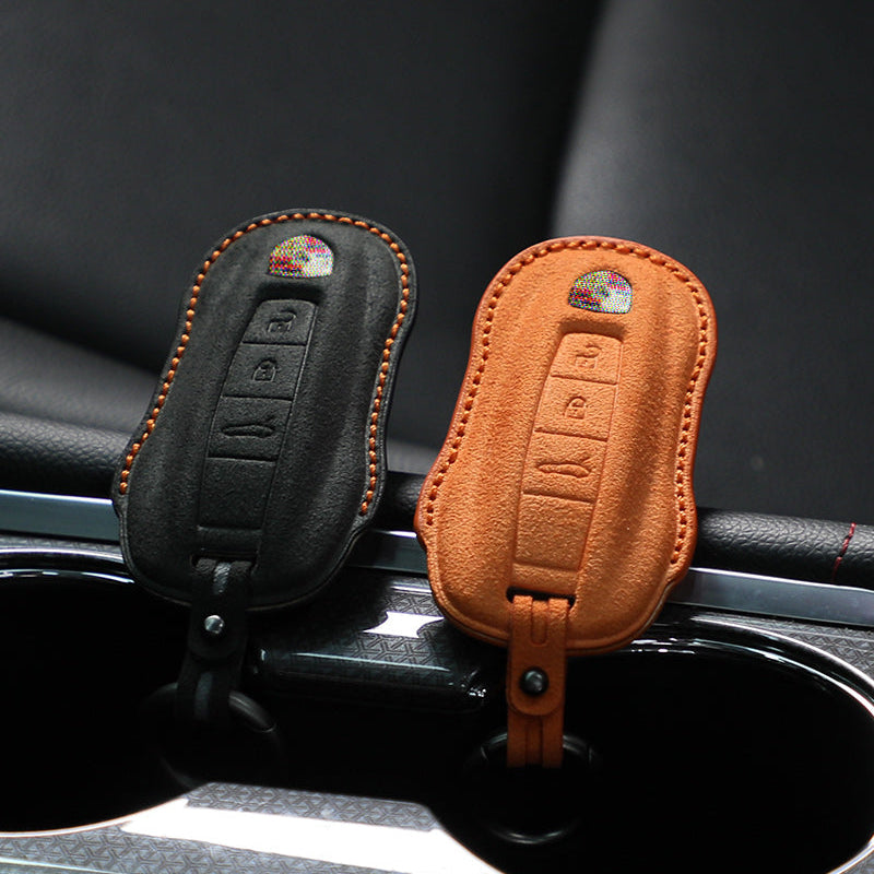 Porsche Sleutelhoes — Officieel Alcántara® | 911, Cayenne, Macan & More