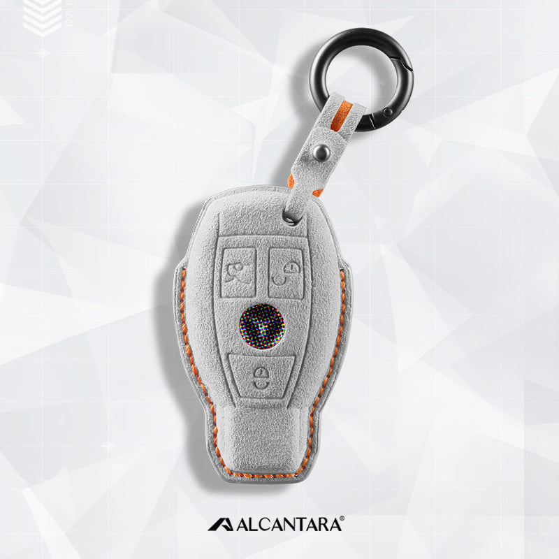Mercedes Sleutelhoes — Officieel Alcántara® | GLA, GLB, EQA & More
