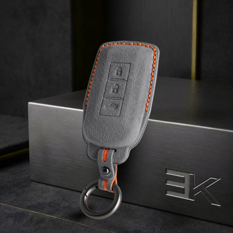 Funda Mitsubishi — Alcántara® Oficial | Lancer, Galant, Pajero Sport & More