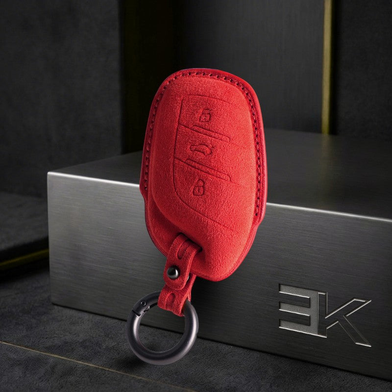 Etui MG — Oficjalna Alcántara® | MG4, MG ZS, MG HS, MG5 & More
