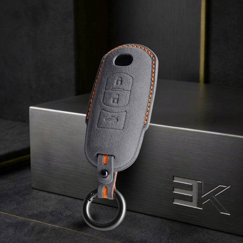 Etui Mazda — Oficjalna Alcántara® | Mazda 6, CX-60, CX-90 & More