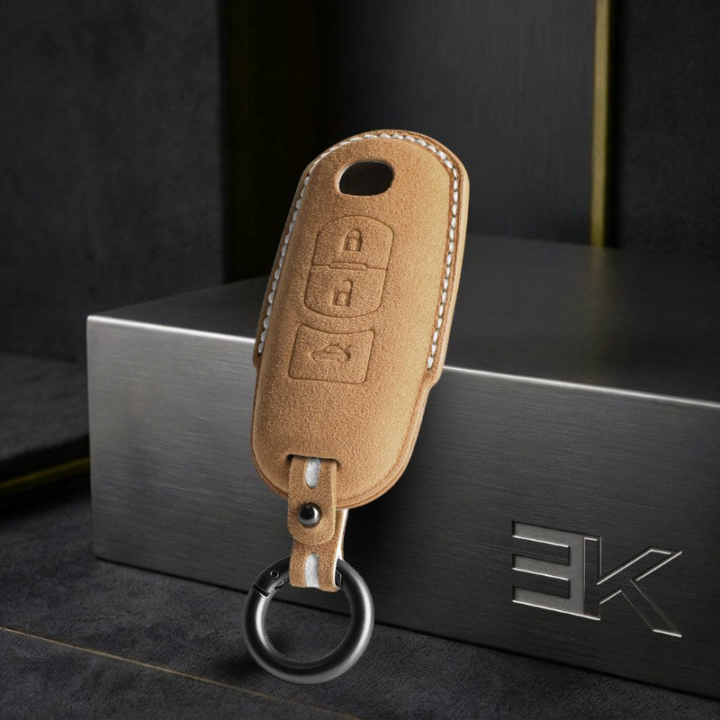 Etui Mazda — Oficjalna Alcántara® | Mazda 6, CX-60, CX-90 & More