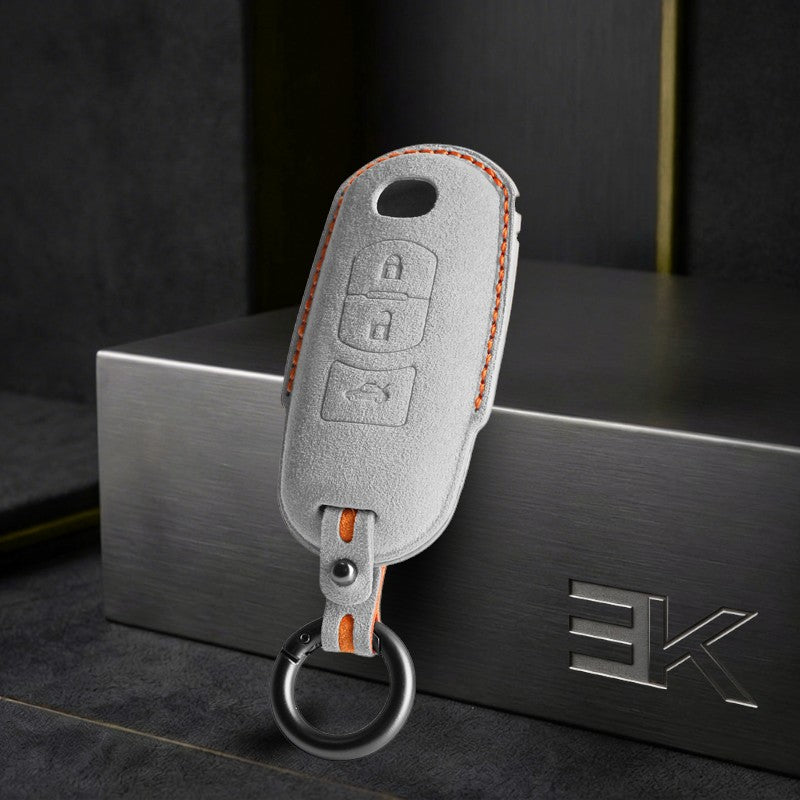 Etui Mazda — Oficjalna Alcántara® | Mazda 6, CX-60, CX-90 & More
