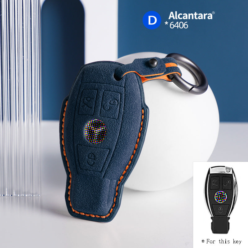 Mercedes Sleutelhoes — Officieel Alcántara® | GLA, GLB, EQA & More