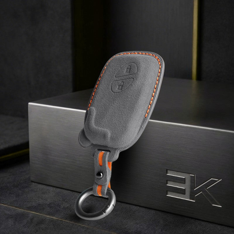 Funda Lexus — Alcántara® Oficial | LM, LS, LX & More