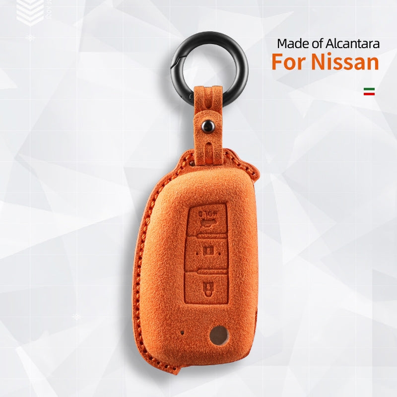 Nissan Sleutelhoes — Officieel Alcántara® | Armada, Titan, NV & More