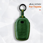 Toyota Sleutelhoes — Officieel Alcántara® | Innova, Calya, Veloz & More
