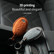 Nissan Sleutelhoes — Officieel Alcántara® | Altima, Sentra, Maxima & More