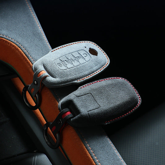 Funda Nissan — Alcántara® Oficial | X-Trail, Qashqai, Rogue & More (5 Buttons)