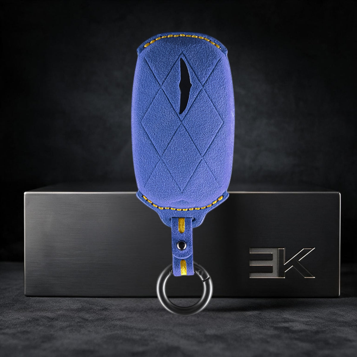 Etui Genesis — Oficjalna Alcántara® | GV60, Electrified G80, Electrified GV70 & More