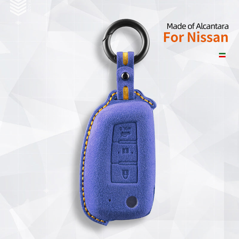 Nissan Sleutelhoes — Officieel Alcántara® | Armada, Titan, NV & More