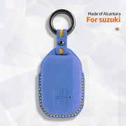 Étui Suzuki — Alcántara® Officiel | Swift, Vitara, SX4 & More