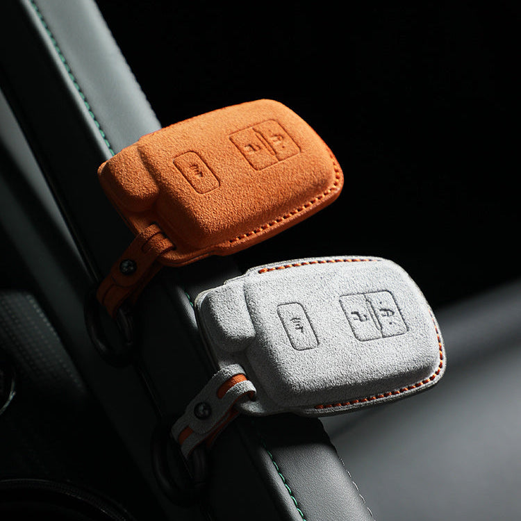 Toyota Sleutelhoes — Officieel Alcántara® | Probox, Roomy, Tank & More