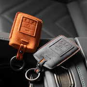 Étui Cadillac — Alcántara® Officiel | ATS, CTS, SRX & More