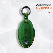 Nissan Sleutelhoes — Officieel Alcántara® | Altima, Sentra, Maxima & More
