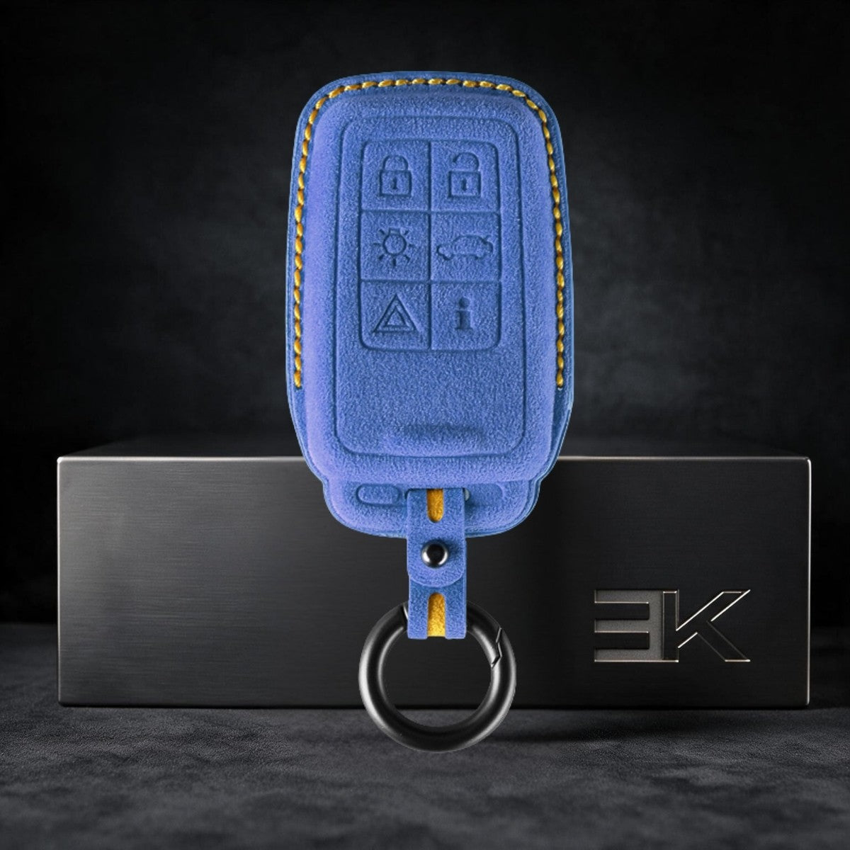Volvo Sleutelhoes — Officieel Alcántara® | V90, V60 Cross Country, V40 & More