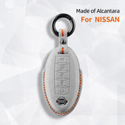 Nissan Schlüsselhülle — Offizielle Alcántara® | Patrol, Navara, Frontier & More