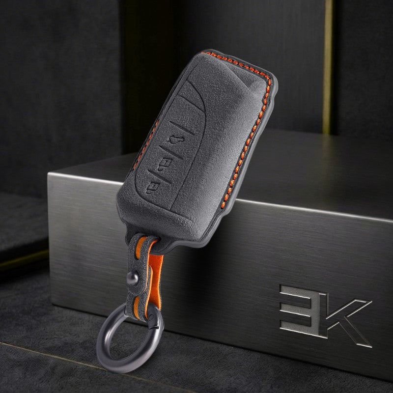 Capa Lexus — Alcántara® Oficial | RX, NX, LX & More