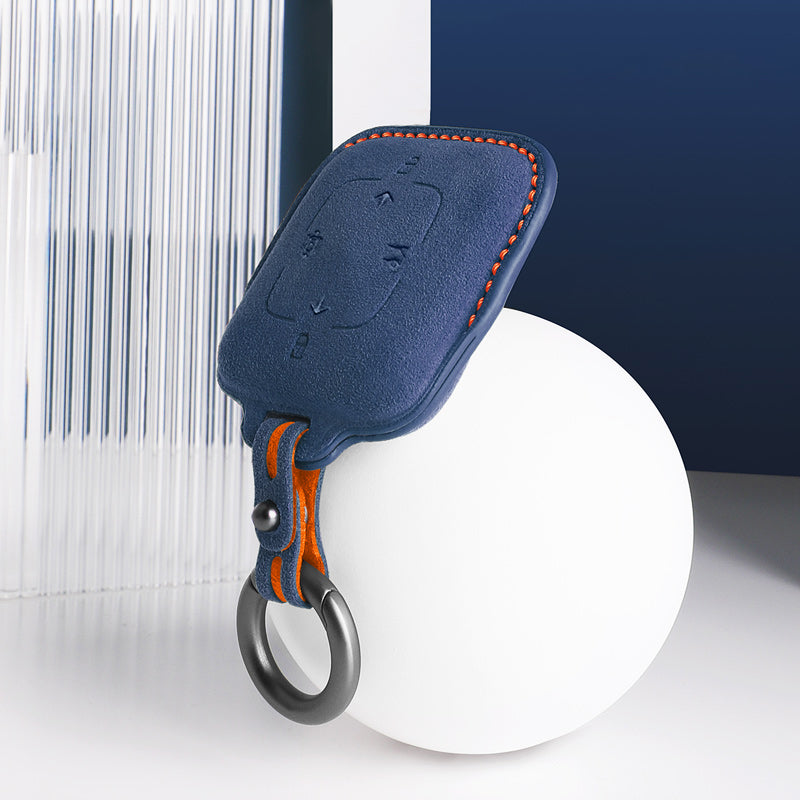 Etui Polar Fox — Oficjalna Alcántara® | Alpha S, Alpha T, Alpha 5 & More