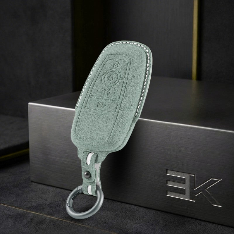 Etui Ford — Oficjalna Alcántara® | F-150, Mustang, Explorer & More