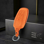 Etui Ford — Oficjalna Alcántara® | F-150, Mustang, Explorer & More