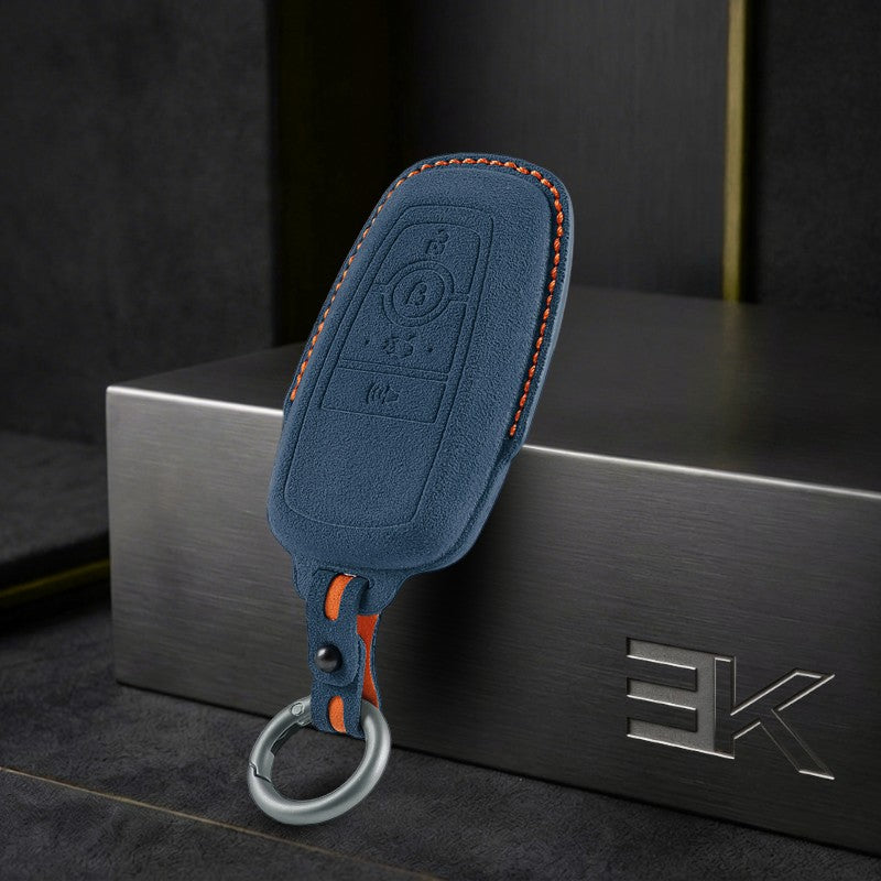 Etui Ford — Oficjalna Alcántara® | F-150, Mustang, Explorer & More