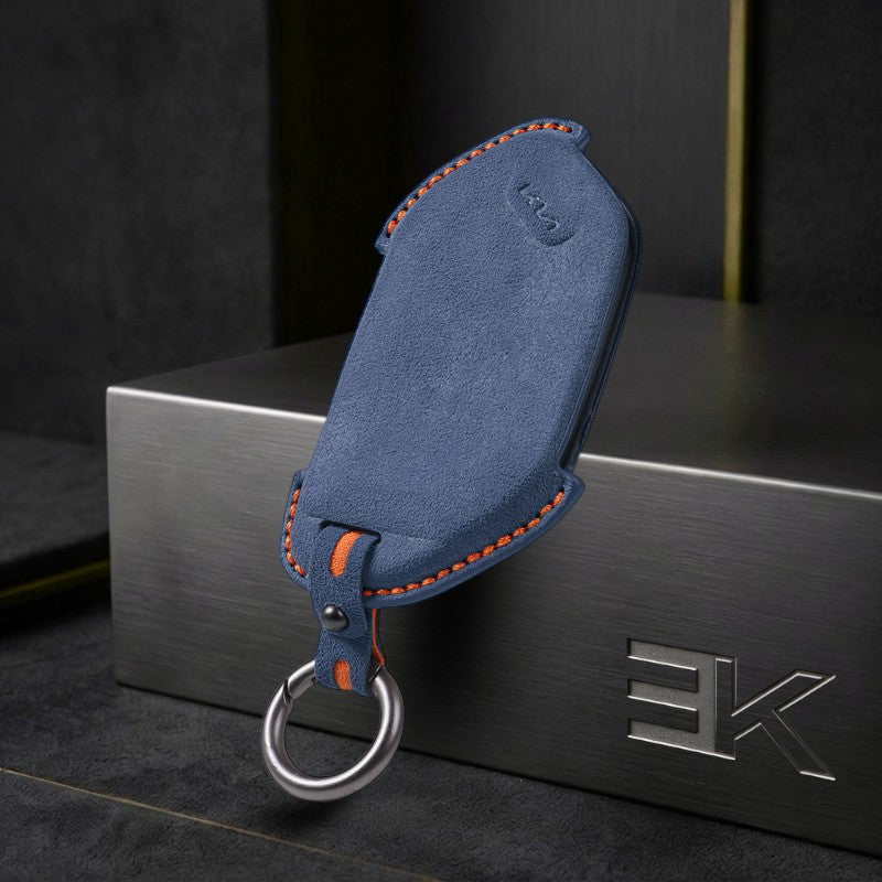 Etui Kia — Oficjalna Alcántara® | Tasman, K4, Mohave & More