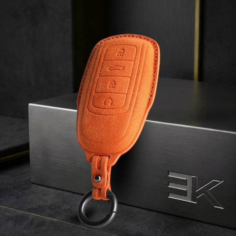 Chery Sleutelhoes — Officieel Alcántara® | Tiggo 4 Pro, Arrizo 8, Omoda C5 & More
