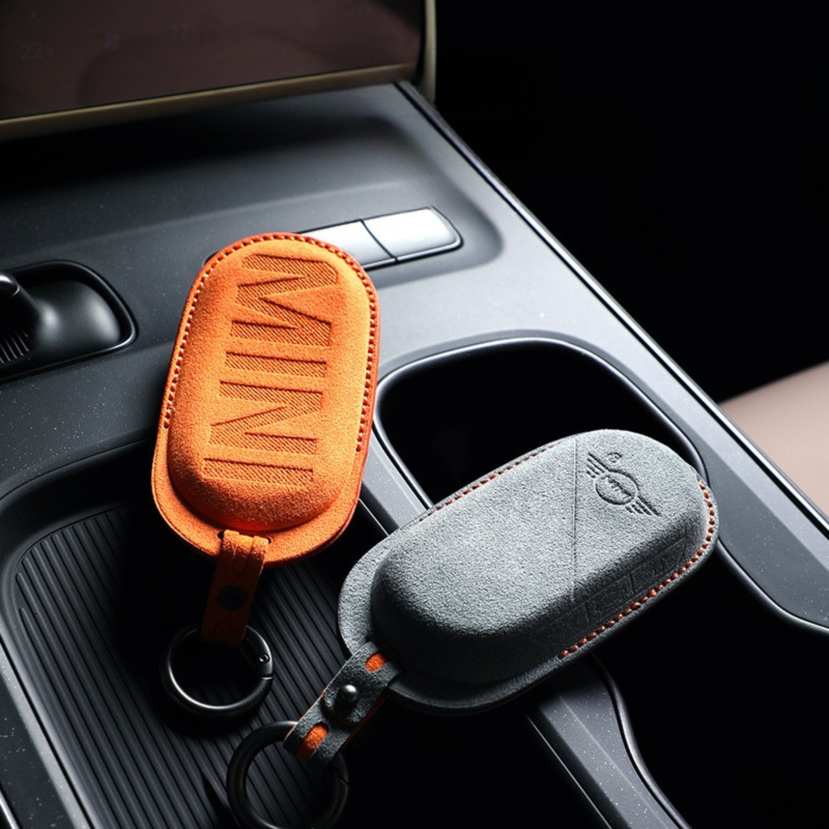 Étui MINI — Alcántara® Officiel | Clubman, Countryman, Paceman & More