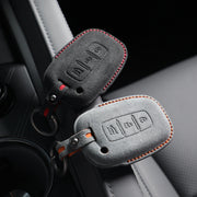Etui Hyundai — Oficjalna Alcántara® | Tucson, Santa Fe, Elantra & More