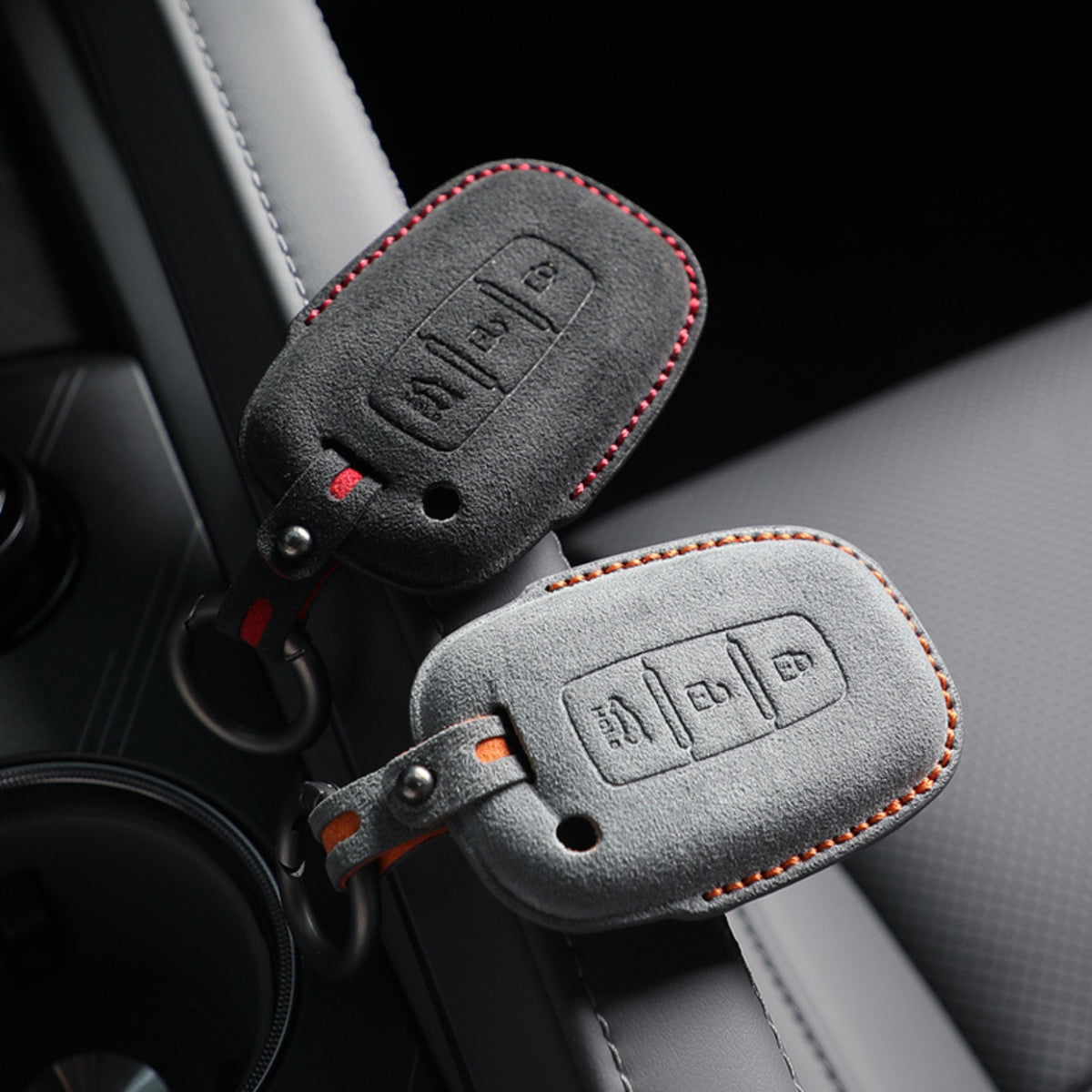 Etui Hyundai — Oficjalna Alcántara® | Tucson, Santa Fe, Elantra & More