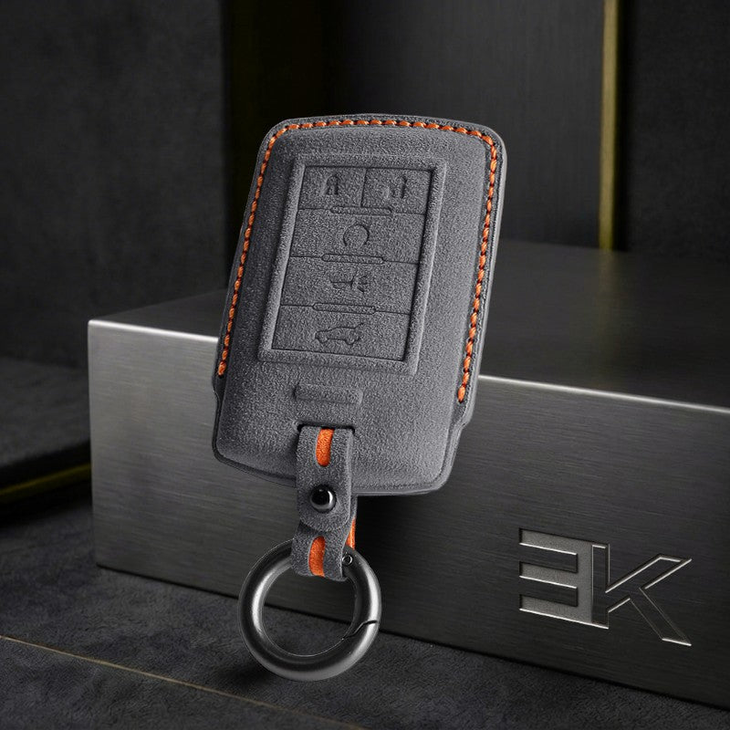 Custodia Cadillac — Alcántara® Ufficiale | XT4, XT6, Lyriq & More