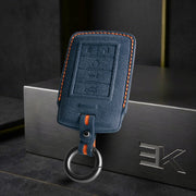 Custodia Cadillac — Alcántara® Ufficiale | XT4, XT6, Lyriq & More