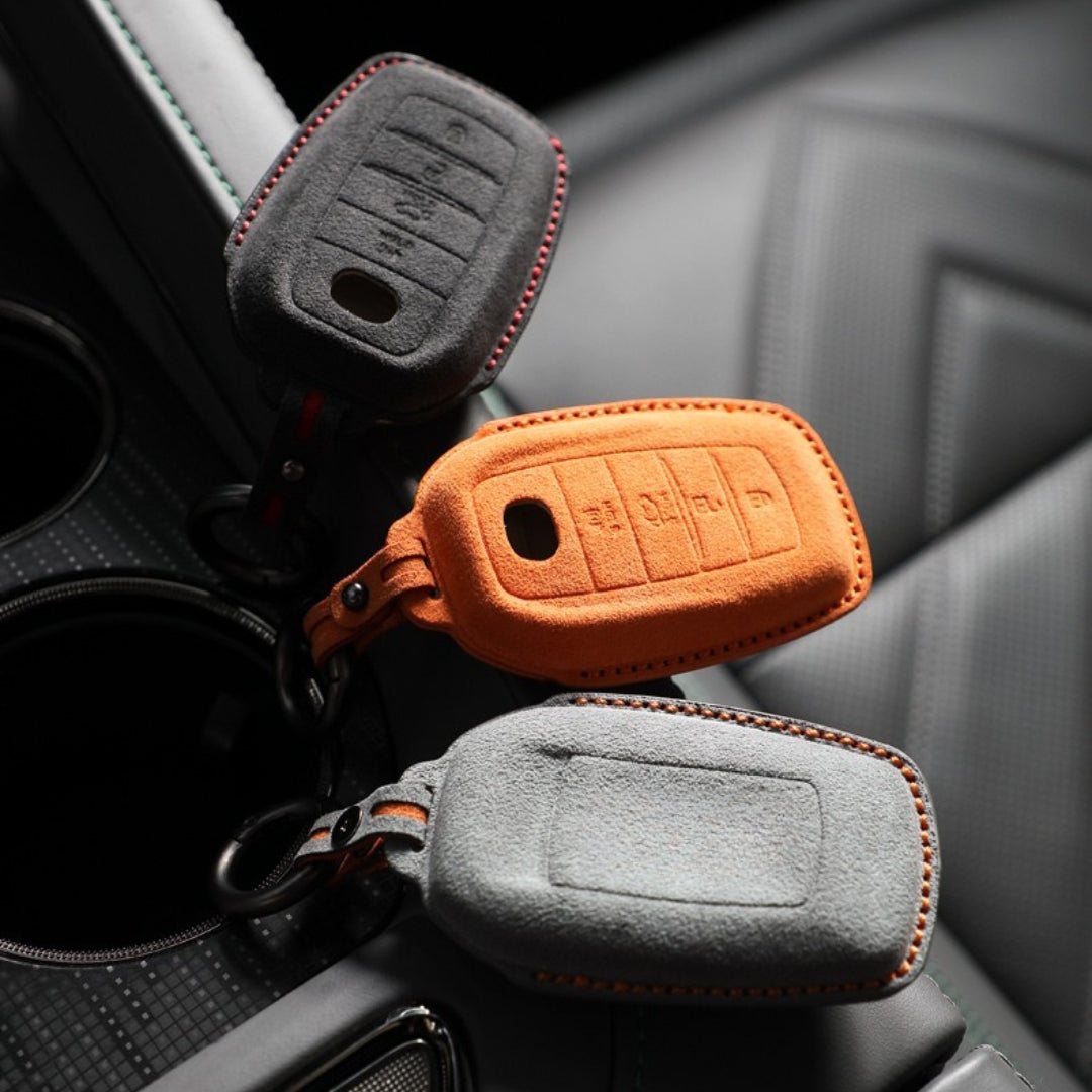 غطاء مفتاح Toyota — الكانتارا® الرسمي | C-HR, C-HR GR Sport, Hybrid & More