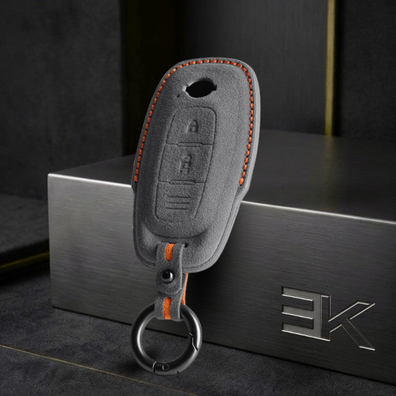 Etui Nissan — Oficjalna Alcántara® | Magnite, Dayz, X-Terra & More