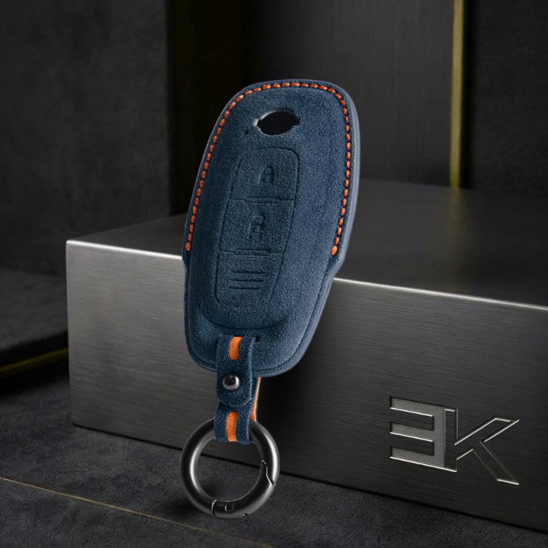 Etui Nissan — Oficjalna Alcántara® | Magnite, Dayz, X-Terra & More
