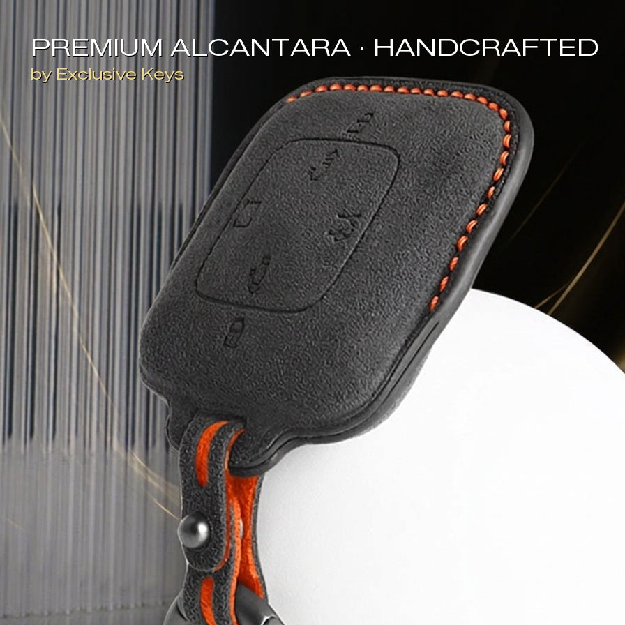Etui Polar Fox — Oficjalna Alcántara® | Alpha S, Alpha T, Alpha 5 & More
